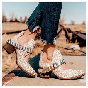 FREEBIRD by Steven BLADE Shoes